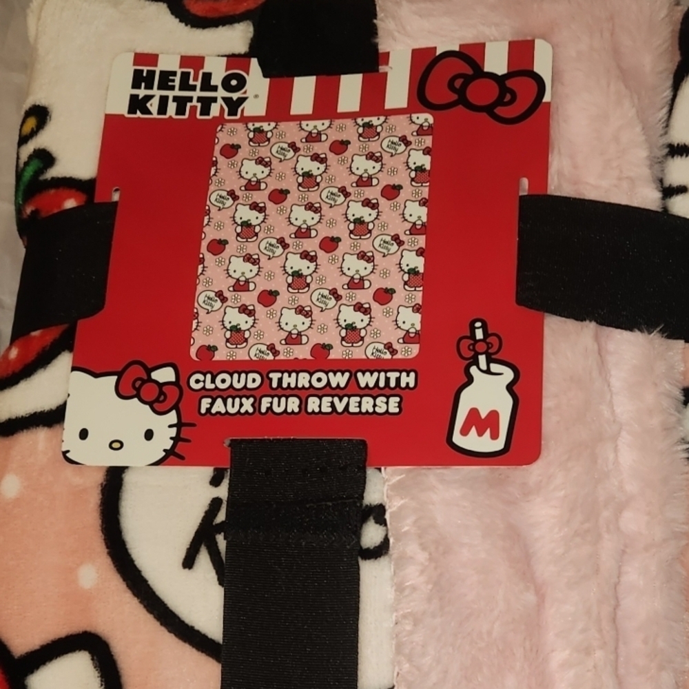 Hello Kitty Cloud Throw Blanket With Faux Fur Reverse - Picture 2 of 4